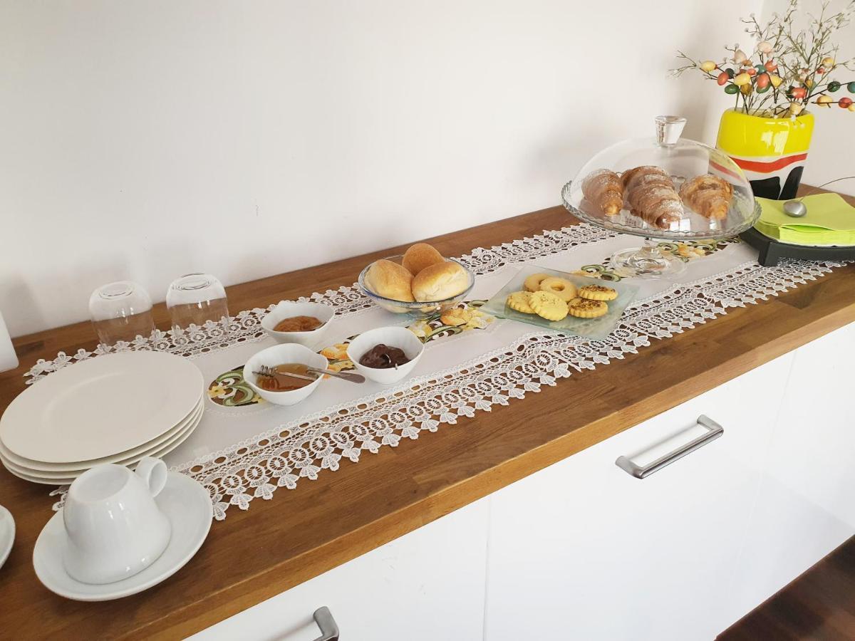 B&B Villa Ghira Como Tavernerio Kültér fotó